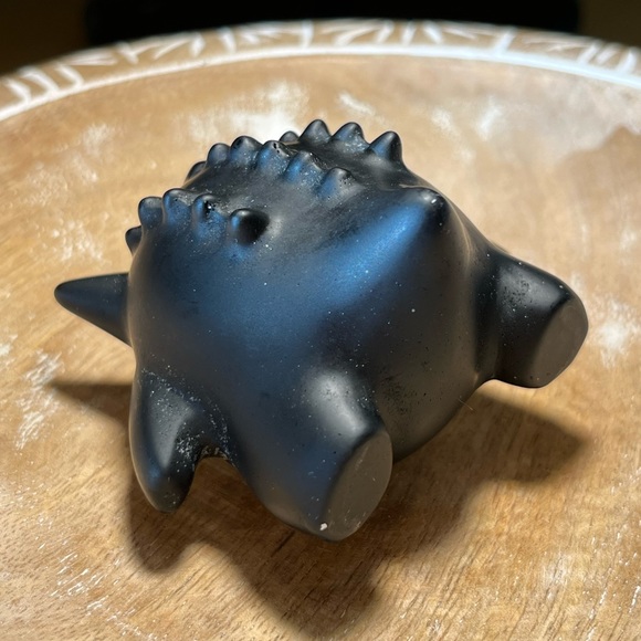 Natural Black Obsidian Quartz Crystal Carved Pokémon Gengar Figurine - Picture 9 of 13